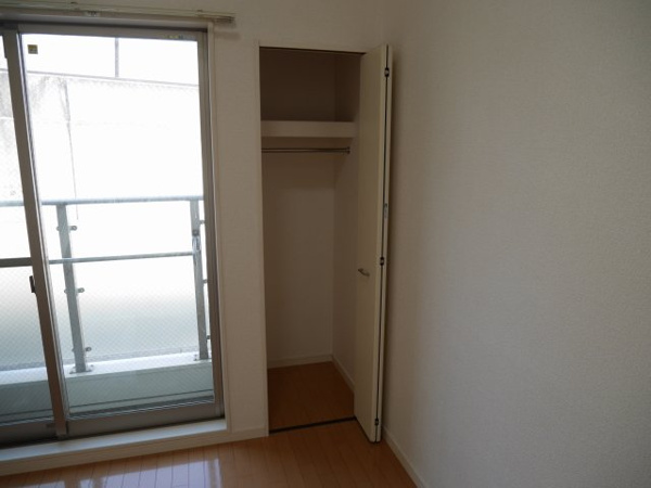 リバティハイツ竹下の収納