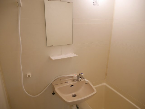 リバティハイツ竹下の浴室