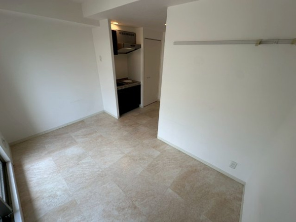 【アロハマリーナの居間】