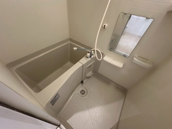 【アロハマリーナの浴室】