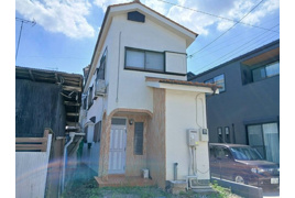 石原町　貸家の外観
