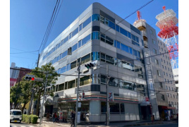 アイカワビルディングの外観