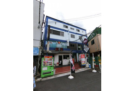 オネストビルの外観