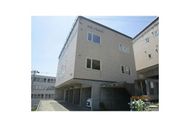 カラーパレスAの外観