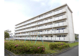 ビレッジハウス森1号棟の外観
