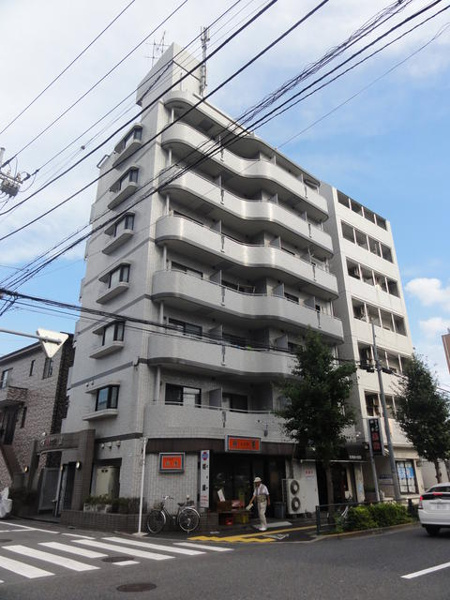 ワコーレ綾瀬Ⅱの外観