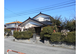 鶴岡市本町の戸建ての外観