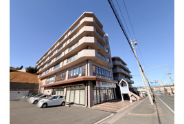 エミネンス加茂川の外観