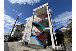 氏永ハイツの外観