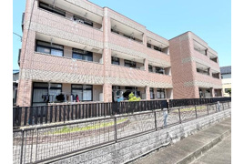 ガーデンハイツ西郷の外観