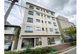 芦屋リバーウエストマンションの外観