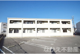 阿南市学原町のアパートの外観