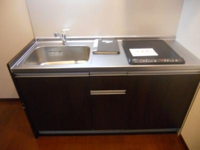 エターナルコート三条のキッチン