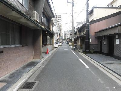 エターナルコート三条の周辺