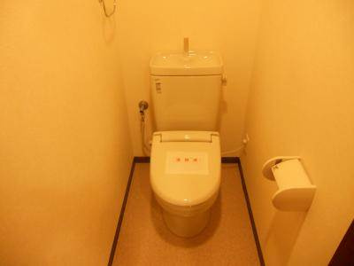 エターナルコート三条のトイレ