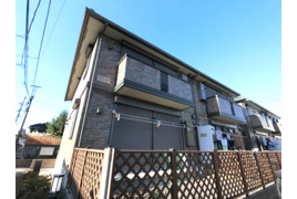 アヴァンセ八幡 Bの外観