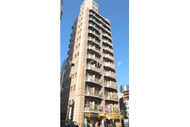 メゾンド新宿の外観