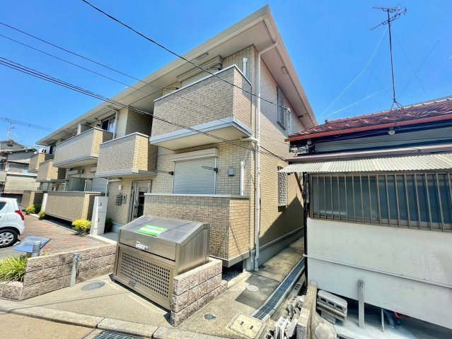 近鉄大阪線「河内国分」駅 徒歩10分　1LDK　アパート「ルミエール・K」