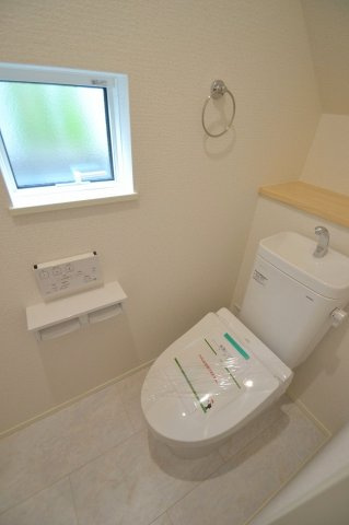 【広島市安佐北区あさひが丘の戸建てのトイレ】