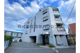 交野ロイヤルコートの外観