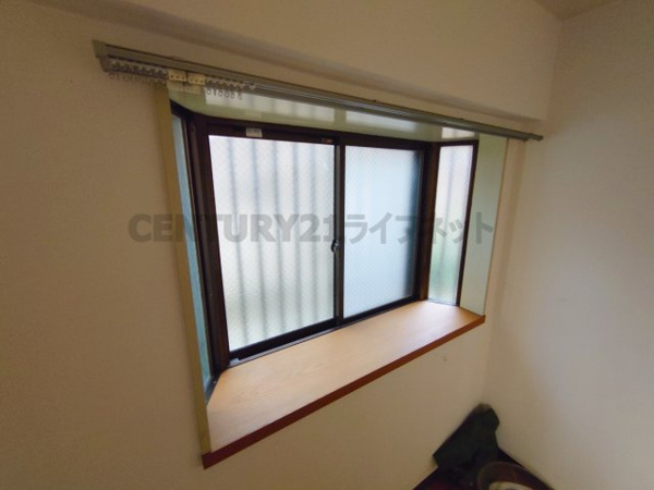 ロイヤルコート上池田のバルコニー