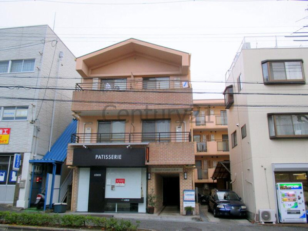 ロイヤルコート上池田の外観