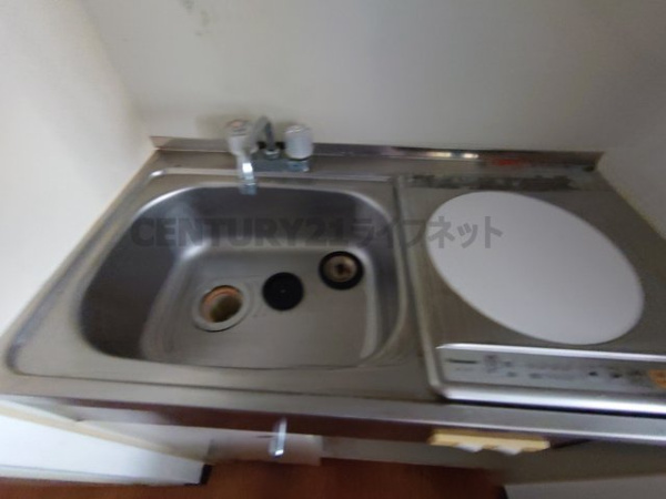 ロイヤルコート上池田のキッチン