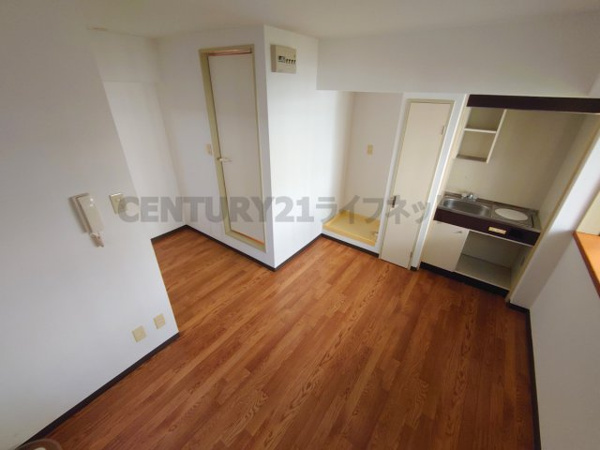 ロイヤルコート上池田の寝室