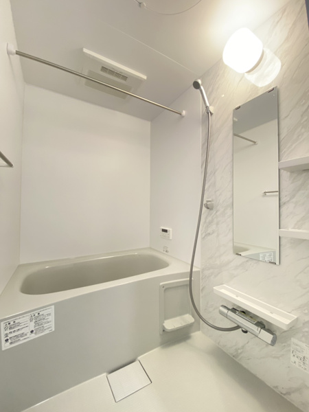 【 新築 RESI NAGAI(レジナガイ)Ⅱの浴室】