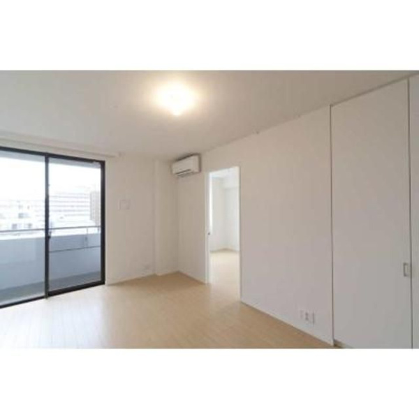 パークキューブ代々木富ヶ谷のバルコニー