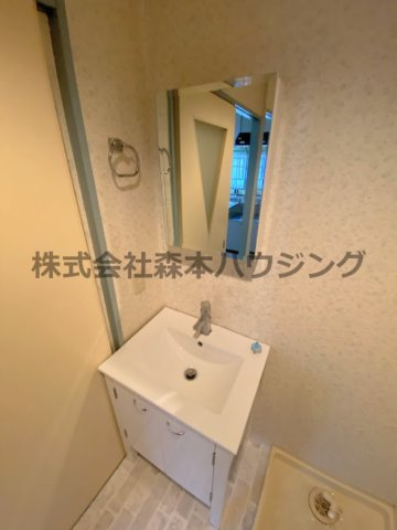 グリーンゲイブルスの独立洗面台