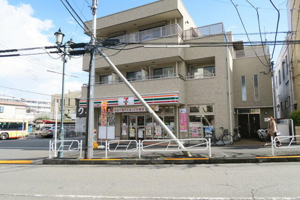 八王子市明神町のマンションの外観