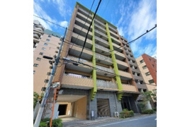 パレステュディオ新宿御苑の外観