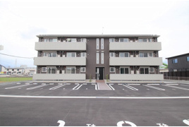 オッツ梅満町の外観