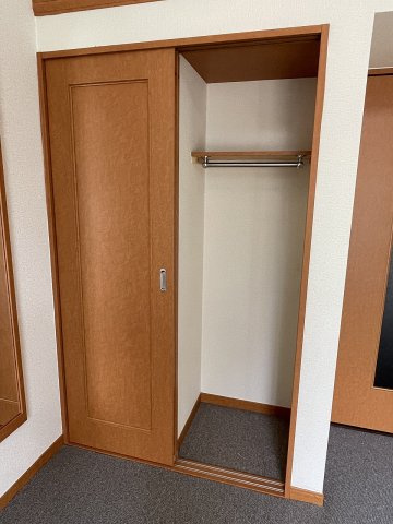 レオパレス川崎港町の内装