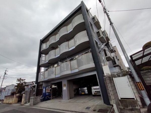 麻亜呂コーポの外観