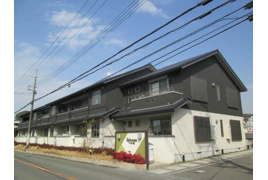シャーメゾン竹城庵の外観