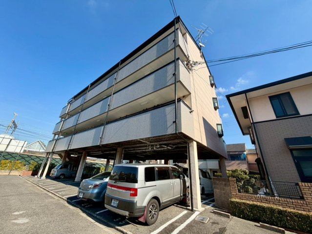 近鉄南大阪線「土師ノ里」駅 徒歩3分　1K  マンション　「フォレストグリーンヴィラ」