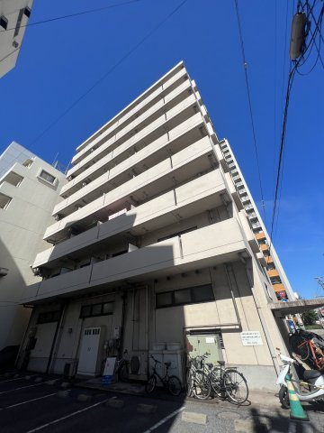 チハヤアネックスの外観