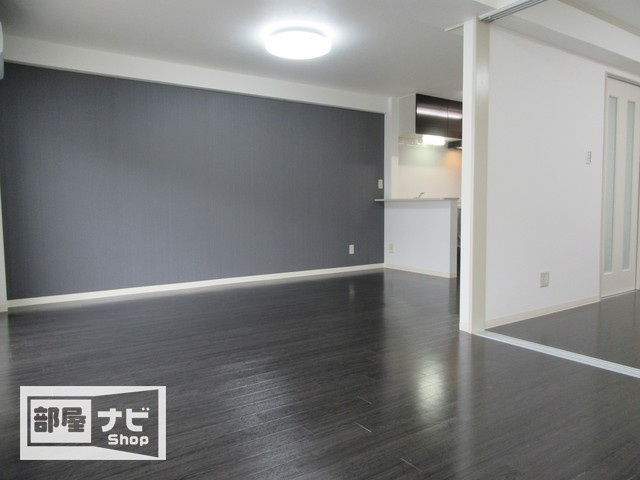 高松市番町2丁目 3階建 築37年のイメージ