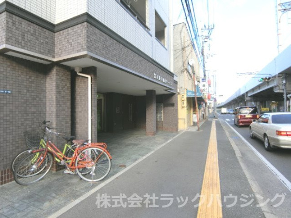 レユシール門真の周辺