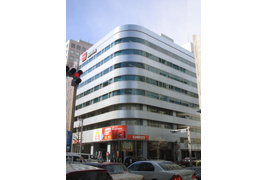 栄中央ビル(旧日石栄ビル)の外観