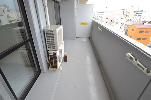 コスモ神戸サウスアベニューのバルコニー