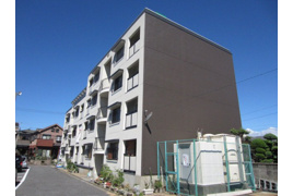 岸和田市野田町のマンションの外観