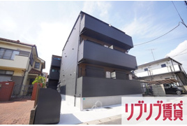 クレセントパーク末広の外観