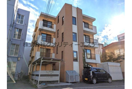 メゾンドール南４条の外観