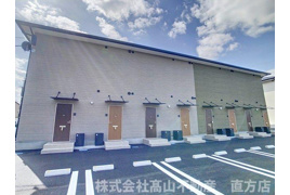直方市大字感田のアパートの外観