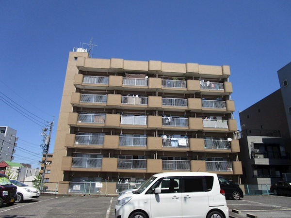 加藤ビルの外観