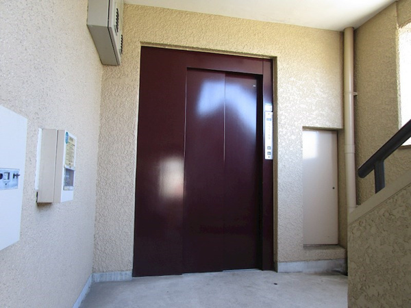 加藤ビルの外観