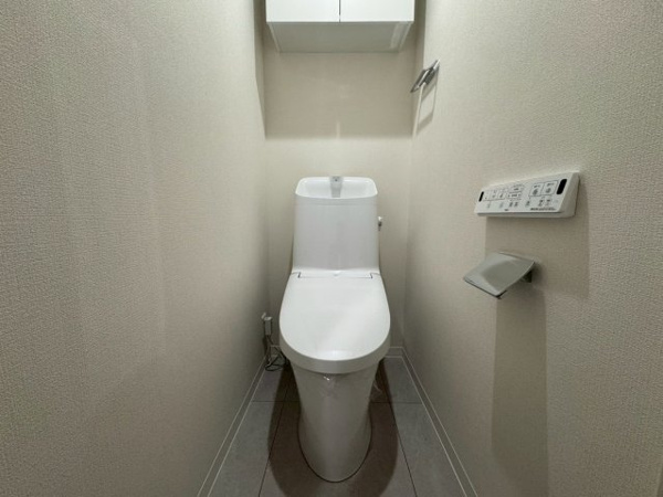 【ロイヤル芦屋川のトイレ】